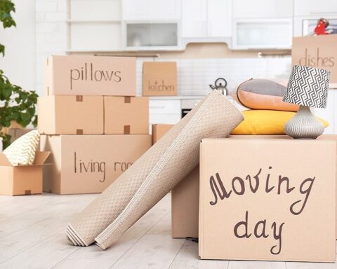 Moving-Day-Tips-for-a-Smooth-Move